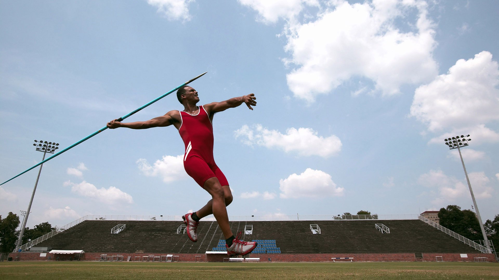 碾压与抗衡，穆古鲁扎的统治力映衬瑞士军团的不屈之战，碾压与抗衡，穆古鲁扎统治力映衬瑞士军团不屈之战